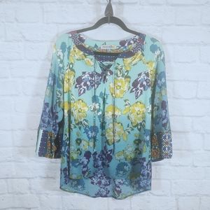 Boho Figueroa & Flower Floral Lace Front Blouse